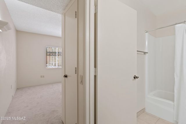 6 W Calle Del Chancero, Green Valley, AZ 85614