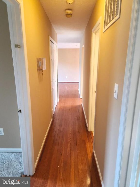 Image 19 of property listing at 12608 HILLMEADE STATION DR, Bowie, MD 20720