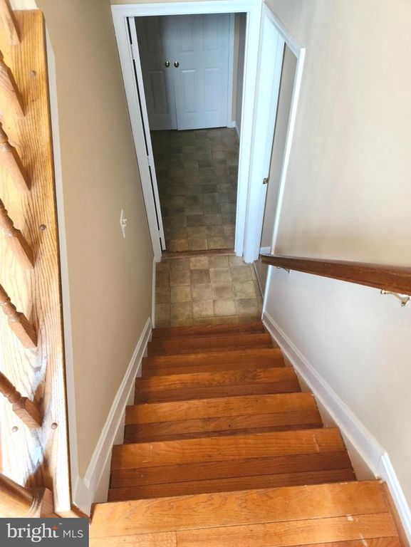 Image 20 of property listing at 12608 HILLMEADE STATION DR, Bowie, MD 20720