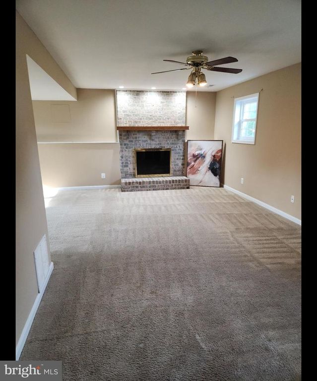 Image 21 of property listing at 12608 HILLMEADE STATION DR, Bowie, MD 20720