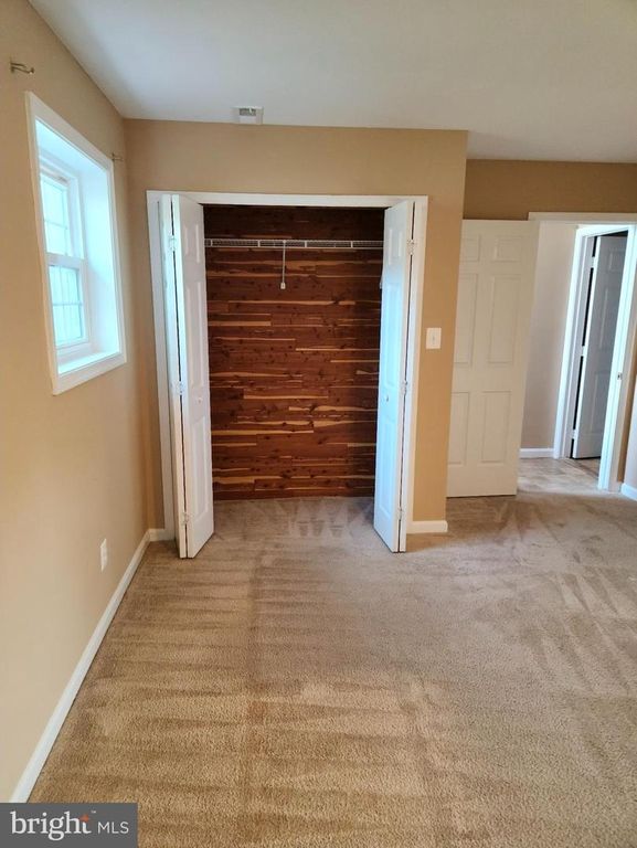 Image 23 of property listing at 12608 HILLMEADE STATION DR, Bowie, MD 20720