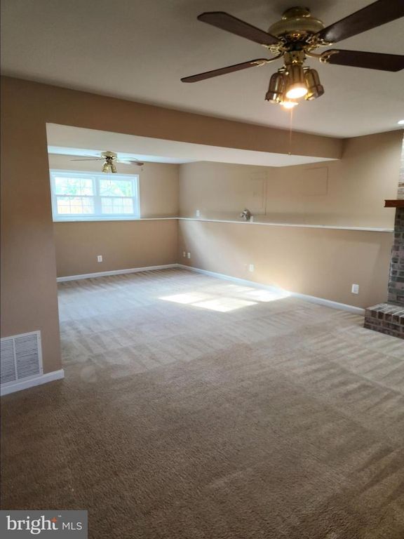 Image 24 of property listing at 12608 HILLMEADE STATION DR, Bowie, MD 20720