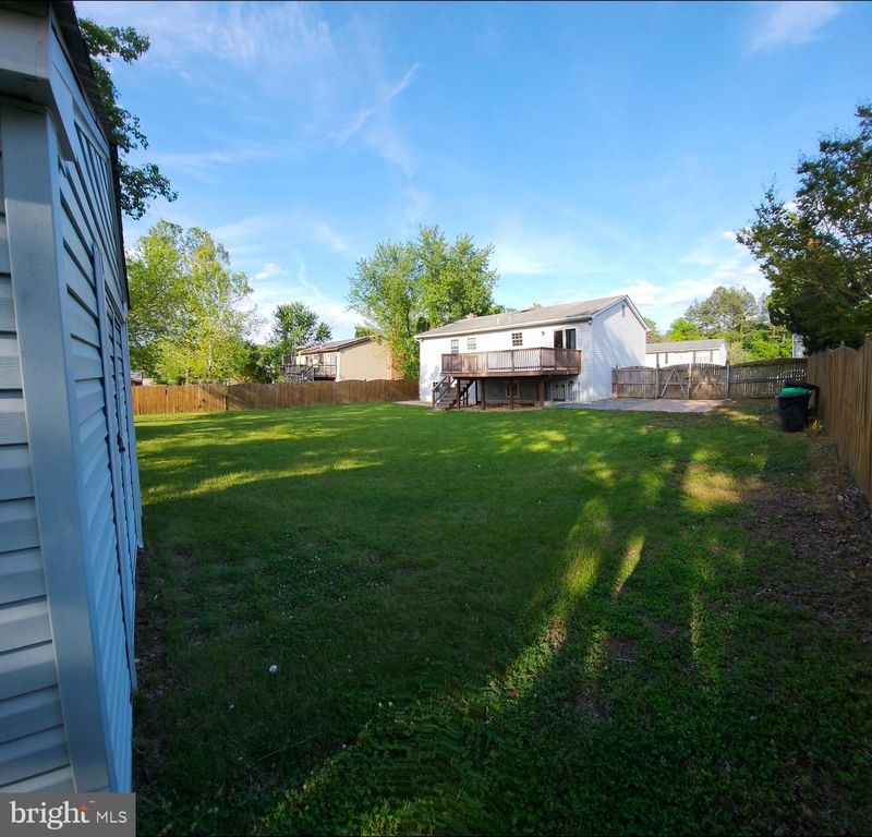 Image 40 of property listing at 12608 HILLMEADE STATION DR, Bowie, MD 20720