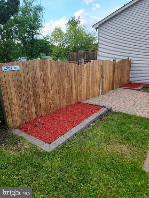 Image 45 of property listing at 12608 HILLMEADE STATION DR, Bowie, MD 20720