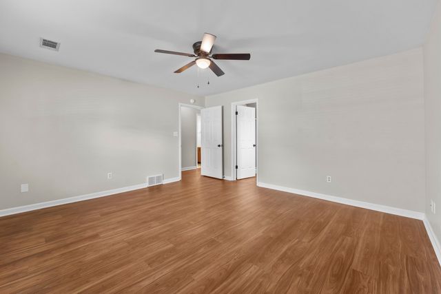 245 WINDY RIDGE CV, Collierville, TN 38017