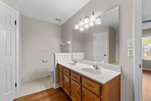 245 WINDY RIDGE CV, Collierville, TN 38017