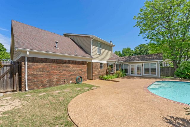 245 WINDY RIDGE CV, Collierville, TN 38017