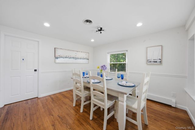 231 Maple Street, Medford, NY 11763