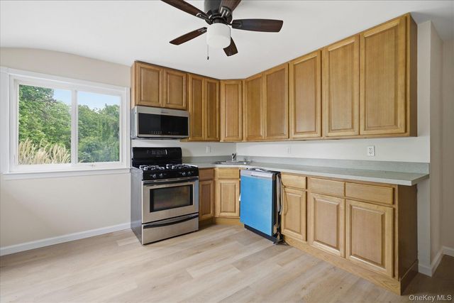 1020 Commack Road, Dix Hills, NY 11746