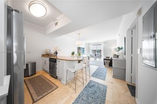 7290 SW 90th St 308, Miami, FL 33156