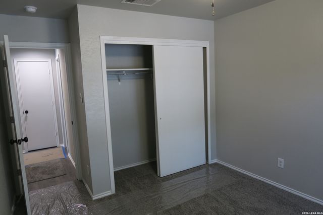 1402 Hunters Plane, San Antonio, TX 78245