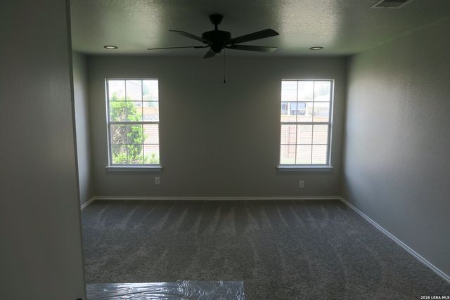 1402 Hunters Plane, San Antonio, TX 78245