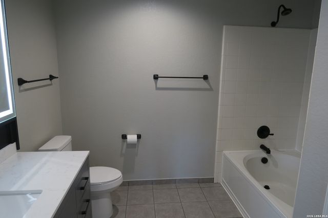 1402 Hunters Plane, San Antonio, TX 78245