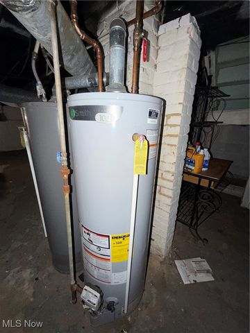 3841 W 39th Street, Cleveland, OH 44109