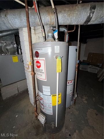 3841 W 39th Street, Cleveland, OH 44109