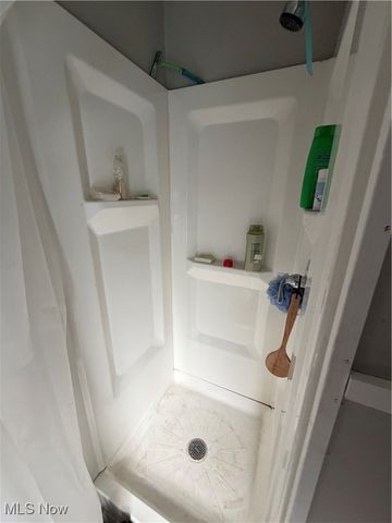 3841 W 39th Street, Cleveland, OH 44109