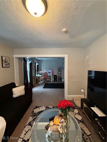 3841 W 39th Street, Cleveland, OH 44109