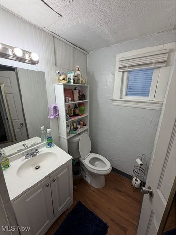 3841 W 39th Street, Cleveland, OH 44109