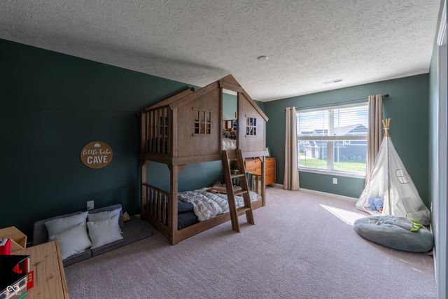 604 Donegal Drive, Pendleton, IN 46064
