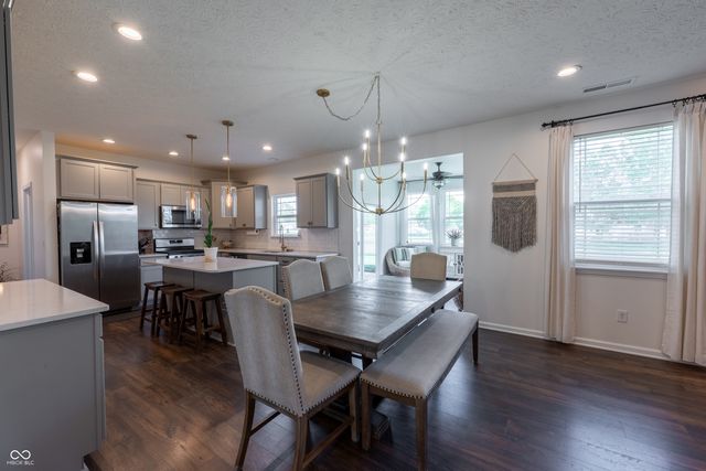 604 Donegal Drive, Pendleton, IN 46064