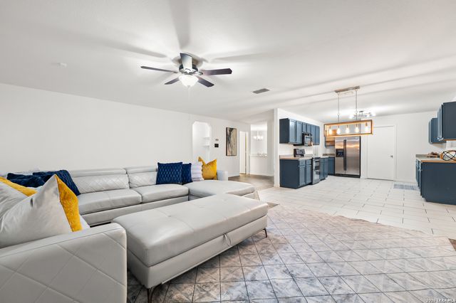 1706 Lilac Mist, San Antonio, TX 78260