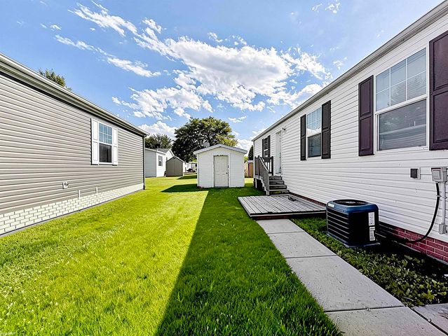 15346 Enchante Drive, Clinton Twp, MI 48038