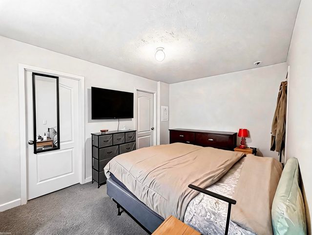 15346 Enchante Drive, Clinton Twp, MI 48038