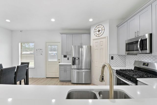 309 Carlos Leal Drive, Dayton, TX 77535