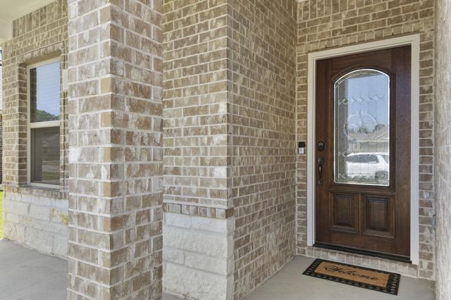 309 Carlos Leal Drive, Dayton, TX 77535