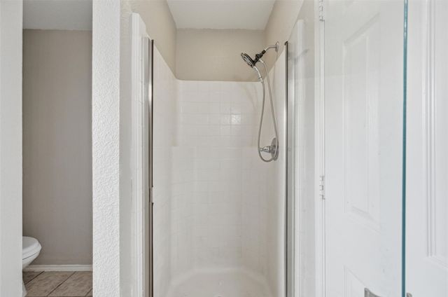 528 Bretts Way, Burleson, TX 76028