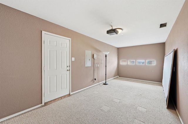 528 Bretts Way, Burleson, TX 76028