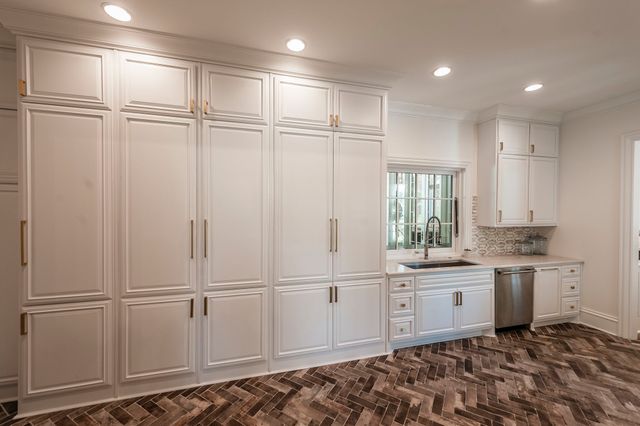 309 Hurt Rd, Hendersonville, TN 37075