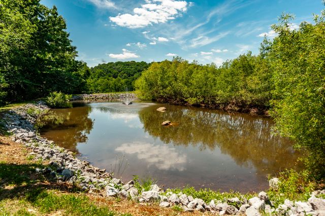 309 Hurt Rd, Hendersonville, TN 37075