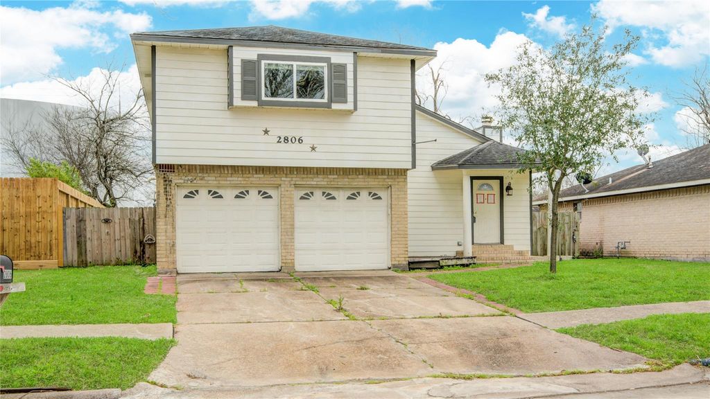 2806 N Brompton Drive, Pearland, TX 77584