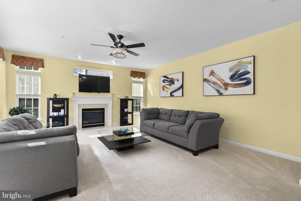Image 17 of property listing at 17803 MERINO DR, Accokeek, MD 20607