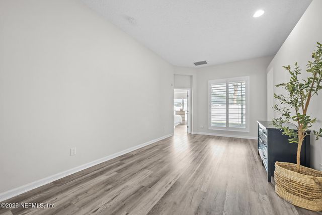 909 THOROUGHBRED Drive, Orange Park, FL 32065