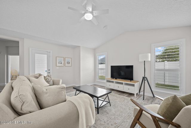 909 THOROUGHBRED Drive, Orange Park, FL 32065