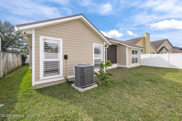 909 THOROUGHBRED Drive, Orange Park, FL 32065