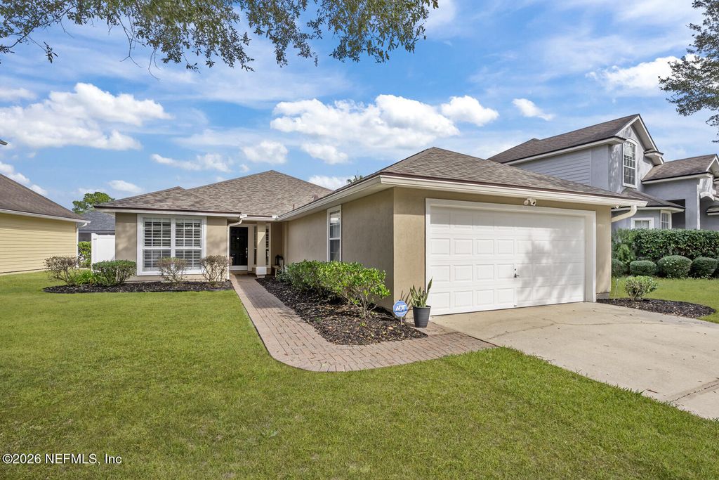 909 THOROUGHBRED Drive, Orange Park, FL 32065