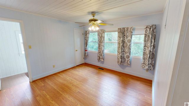 931 Pine Street, Benton, KY 42025