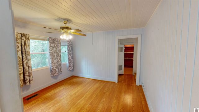 931 Pine Street, Benton, KY 42025