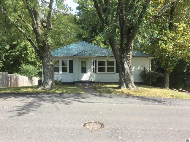 931 Pine Street, Benton, KY 42025