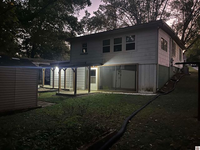 931 Pine Street, Benton, KY 42025