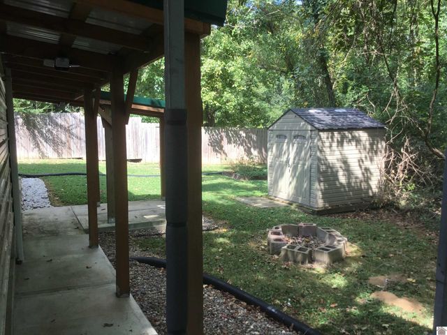 931 Pine Street, Benton, KY 42025