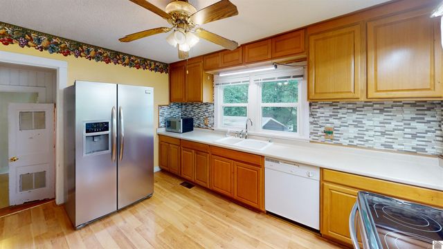 931 Pine Street, Benton, KY 42025