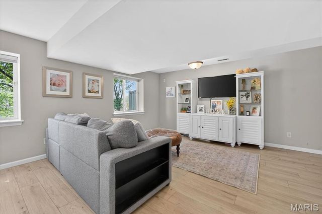 10 Francis Avenue, Valley Park, MO 63088