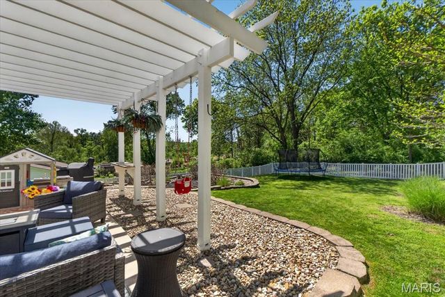 10 Francis Avenue, Valley Park, MO 63088