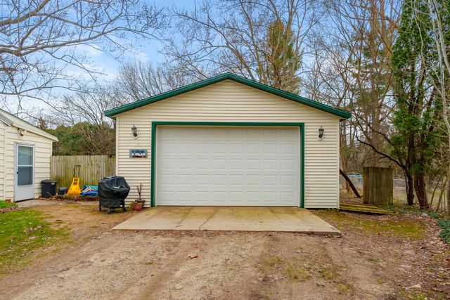 5210 Mission Avenue, Comstock Twp, MI 49048