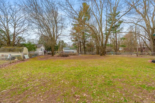 5210 Mission Avenue, Comstock Twp, MI 49048