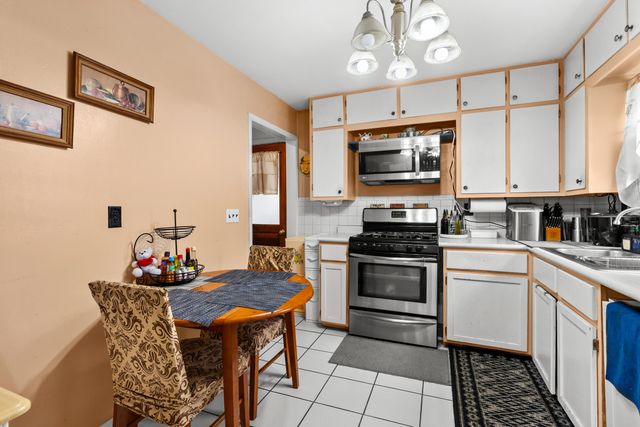 5210 Mission Avenue, Comstock Twp, MI 49048